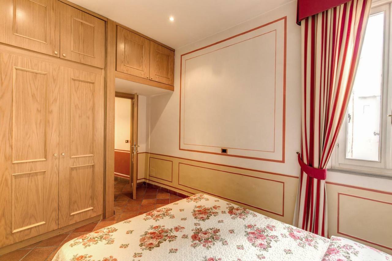 דירות רומא Lovely Flat By The Trevi Fountain מראה חיצוני תמונה