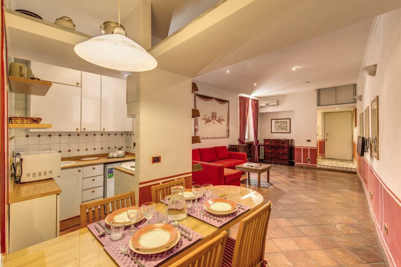 דירות רומא Lovely Flat By The Trevi Fountain מראה חיצוני תמונה